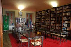 capriglio_biblioteca_035